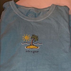 Women’s Life Is Good Tee!!